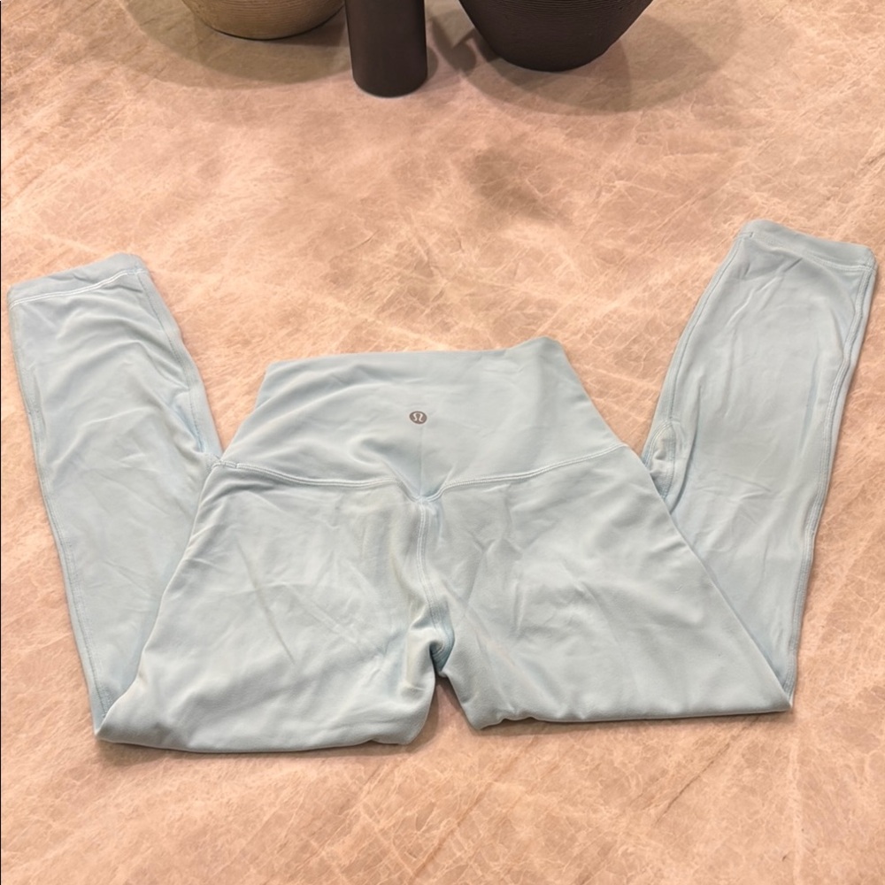 Lululemon Athletica Soft Blue align Leggings, size 4